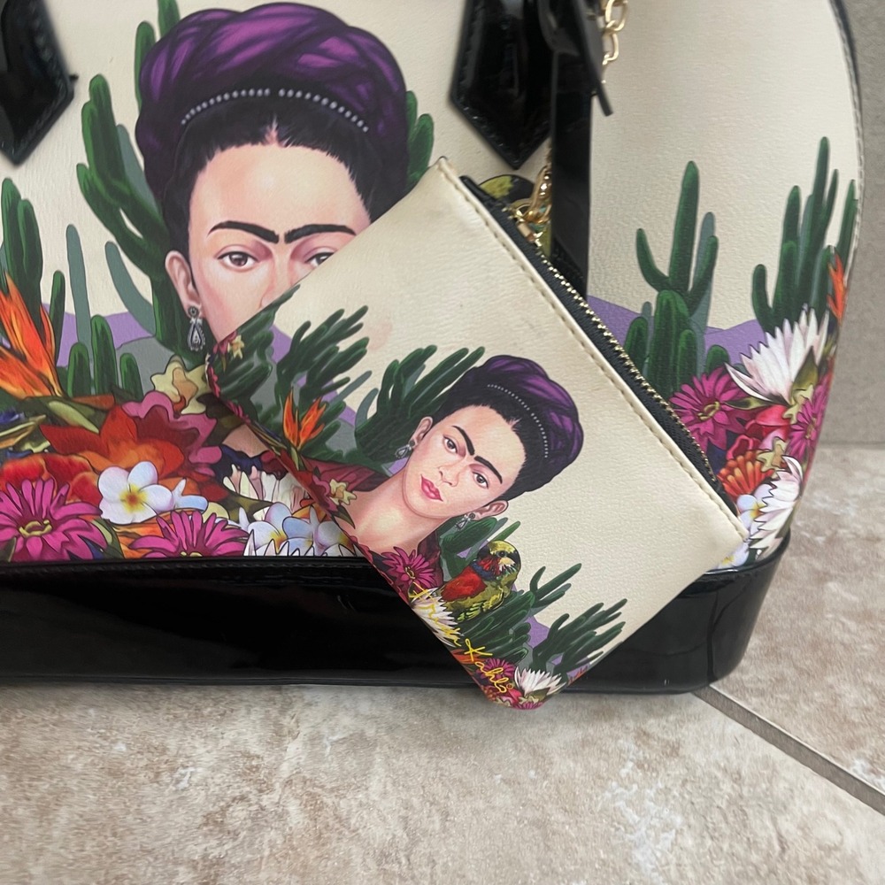 Frida Kahlo Dome Satchel Bag and Matching Coin Pouch Black Patent Cream Floral - Picture 3 of 12
